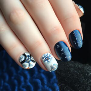 45 Stunning Navy Blue Nails To Try Right Now
